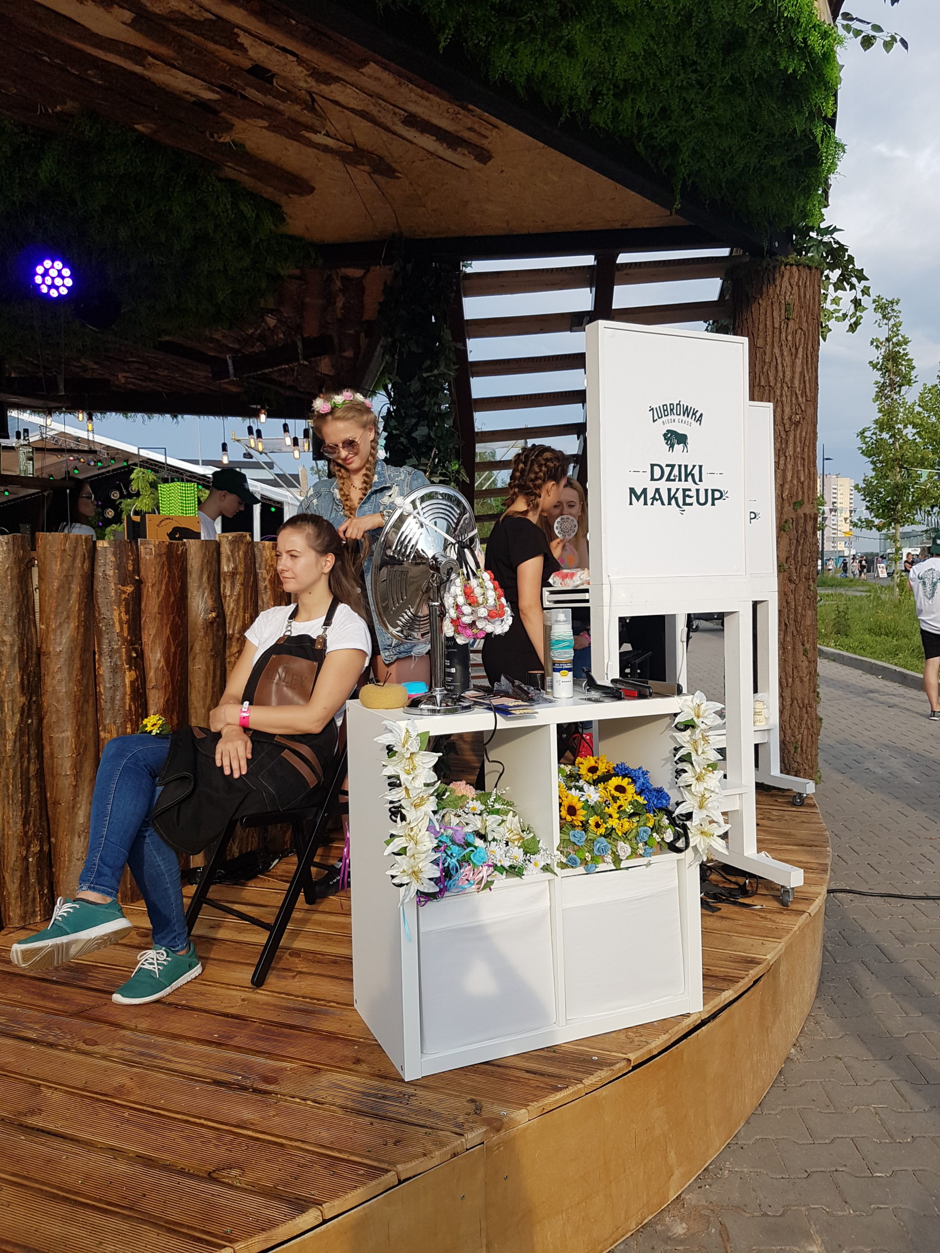 Fluo Strefa Żubrówki – Tauron Festiwal